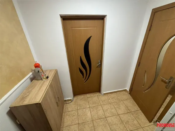 Apartament 3 camere Bacău - poza 8
