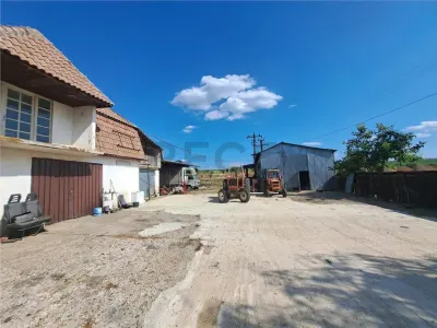 RECO Casa in Sanlazar la dumul de legatura Oradea Marghita - foto 2