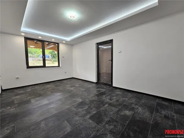 Casă 7 camere Onești - poza 4