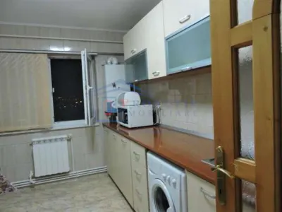 Burdujeni apartament 3 camere decomandat (3C-2219) - foto 5