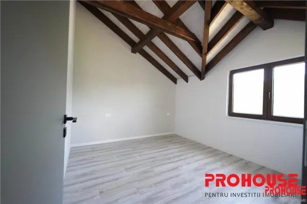 Casă 4 camere Bacău - poza 15