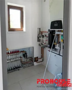 Casă 4 camere Bacău - poza 16