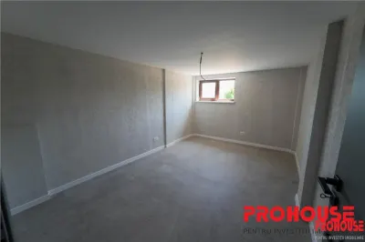Casă 4 camere Bacău - poza 9
