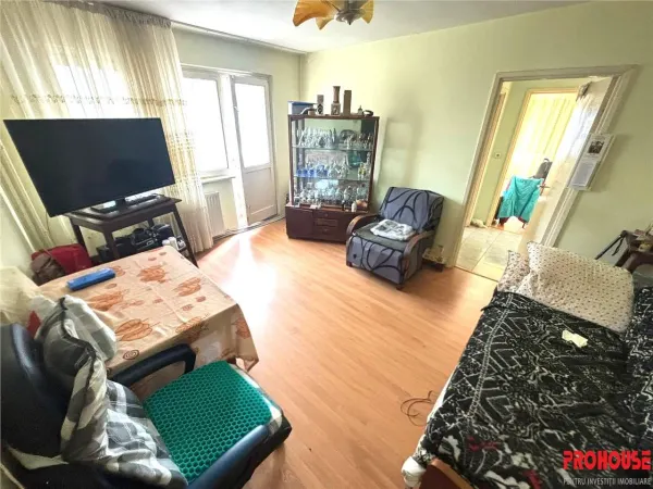 Apartament 2 camere Bacău - poza 1