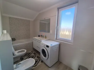 Casă 4 camere Ipotești - poza 13