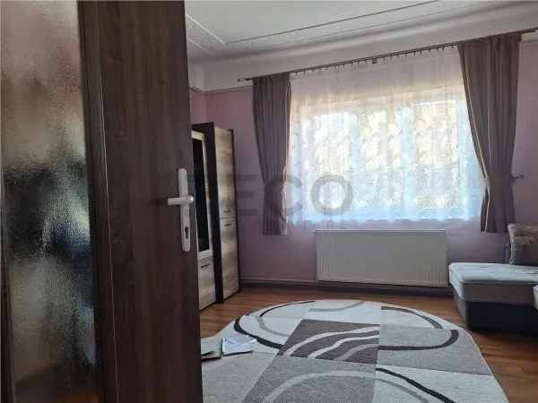 Casă 5 camere Tarian - poza 13