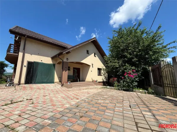 Casă 4 camere Bacău - poza 1