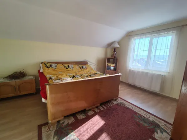 Casă 6 camere Șcheia - poza 9