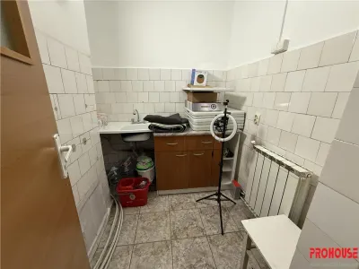 Orizont - stradal - Spatiu comercial - intrare separata - foto 15