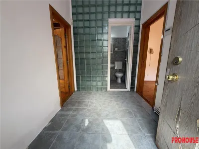 De inchiriat - Bistrita Lac - casa + teren - foto 14