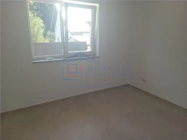 Casă 4 camere Suceava - poza 2