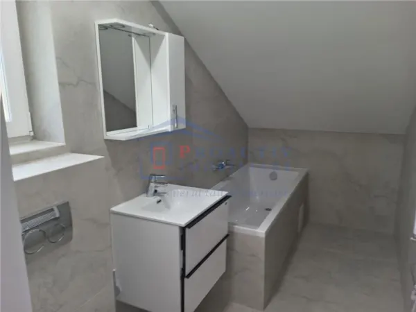 Casă 4 camere Suceava - poza 7