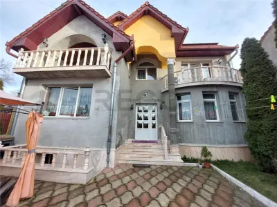 RECO VILA LUX  STIL BAROC - foto 1