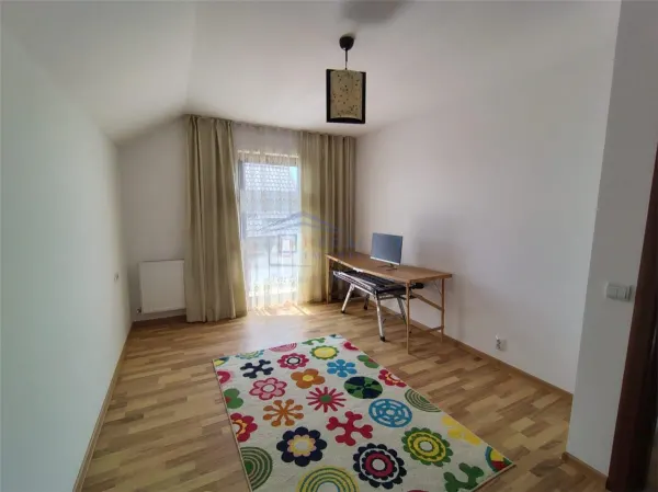 Casă 4 camere Ipotești - poza 11