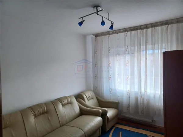 Apartament 3 camere Suceava - poza 2