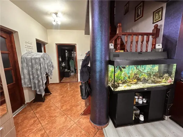 Casă 9 camere Sântandrei - poza 2