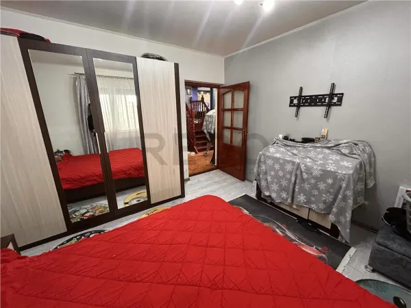 Casă 9 camere Sântandrei - poza 3