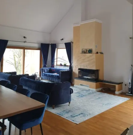 Casă 6 camere Valeni-Stanisoara - poza 1