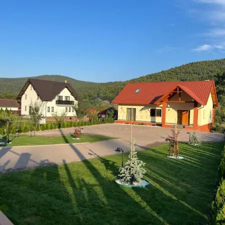 Casă 6 camere Valeni-Stanisoara - poza 12