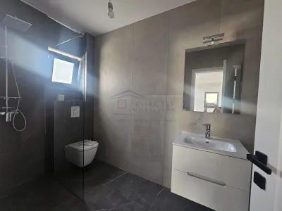 Duplex Modern | Finisaje la Cheie | 4 Camere | C-5611 - foto 9