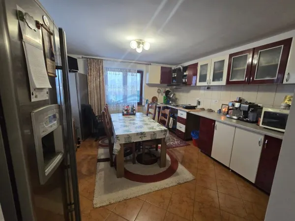 Casă 4 camere Mitocu Dragomirnei - poza 6