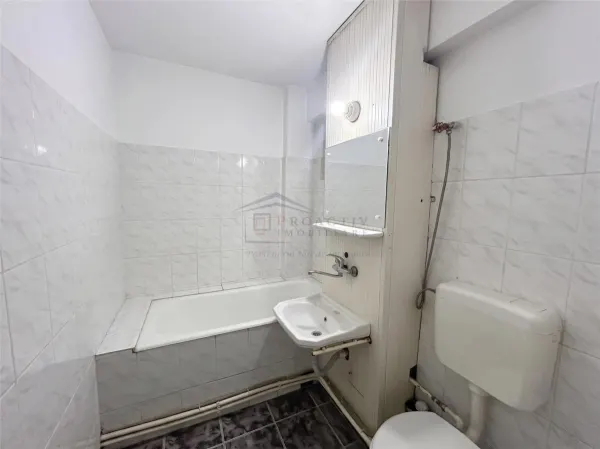 Apartament 3 camere Suceava - poza 11