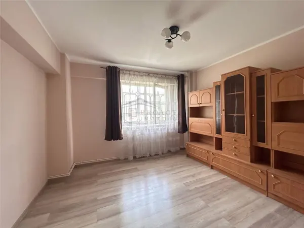 Apartament 3 camere Suceava - poza 7