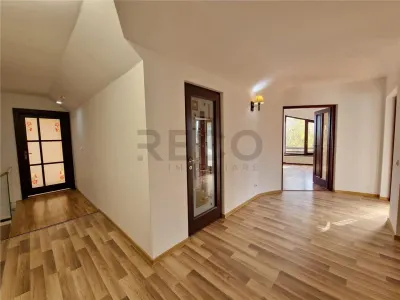 RECO Vila deosebita  in Santandrei cu teren generos - foto 16