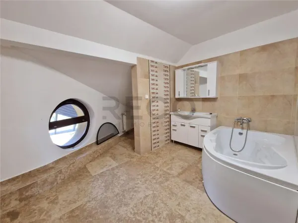 Casă 8 camere Sântandrei - poza 19