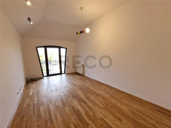 Casă 8 camere Sântandrei - poza 8