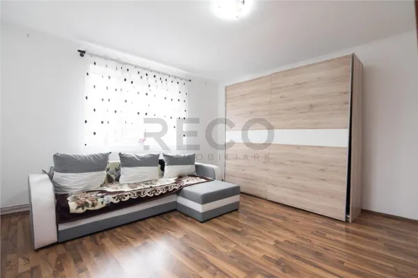 Casă 4 camere Burzuc - poza 1