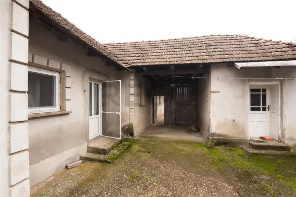 Casă 4 camere Burzuc - poza 13