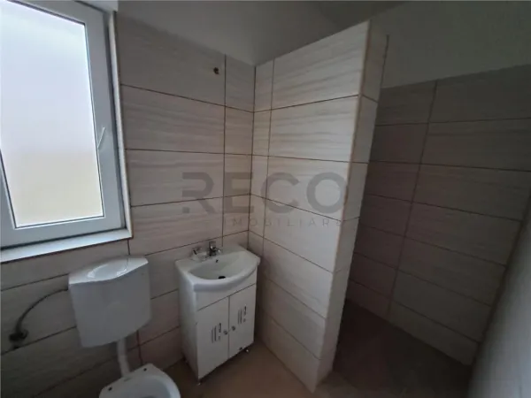 Casă 4 camere Paleu - poza 5