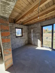 Reco Casa in Paleu cu Toate Utilitatile - foto 4