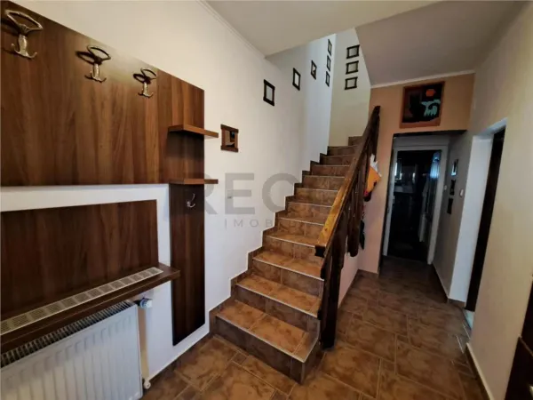 Casă 4 camere Paleu - poza 5