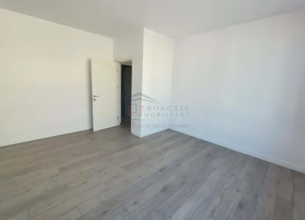 Casă 4 camere Suceava - poza 4