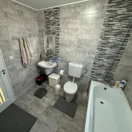 Casă 3 camere Suceava - poza 10