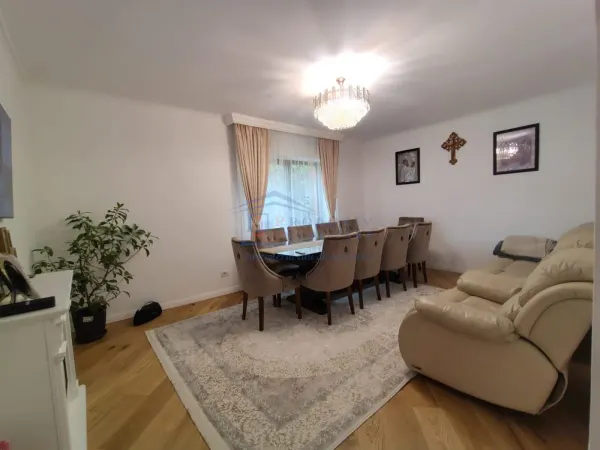 Casă 5 camere Suceava - poza 2