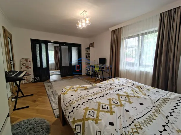 Casă 5 camere Suceava - poza 18