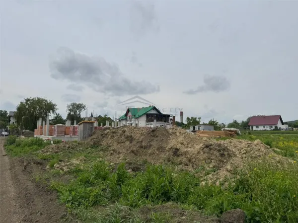 Teren Suceava - poza 1