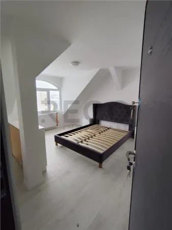 Casă 20 camere Oradea - poza 1