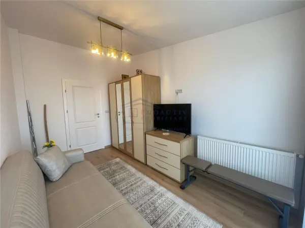 Apartament 3 camere Ipotești - poza 2