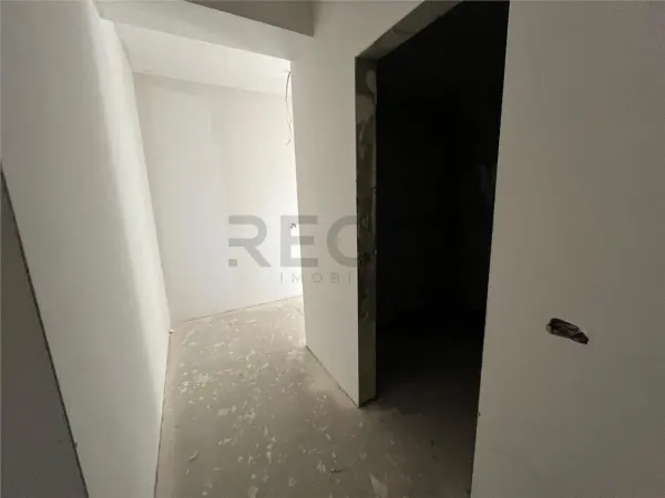 Apartament 3 camere Oradea - poza 13