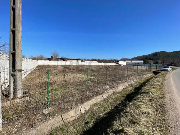 Teren Suncuius - poza 1