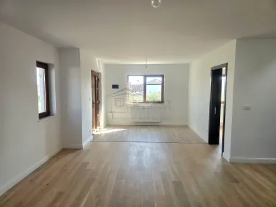 Casa individuala | 144 mp | 450 mp teren | C-5896 - Suceava