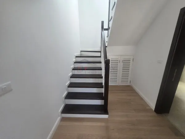 Casă 4 camere Suceava - poza 4