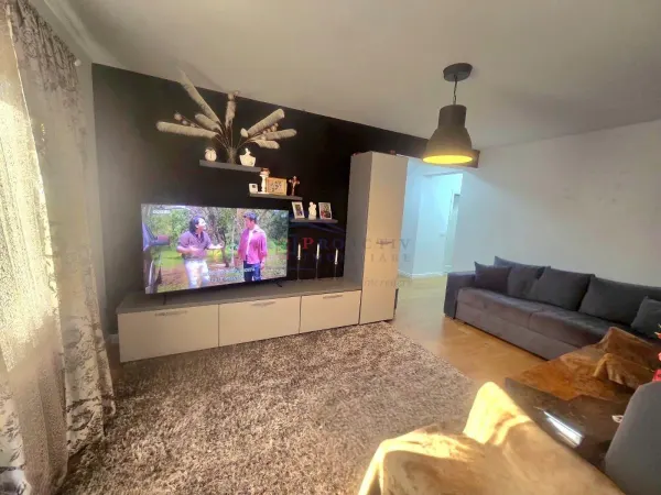 Casă 5 camere Moara - poza 3