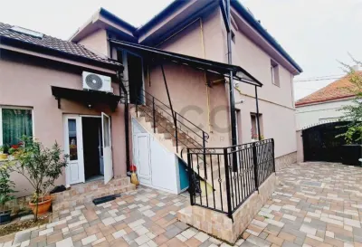 RECO Casa cu etaj in zona centrala, Oradea - foto 10