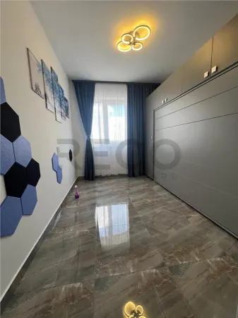Apartament 3 camere Oradea - poza 11