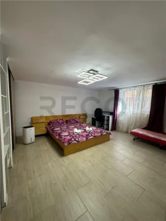 Apartament 3 camere Oradea - poza 2